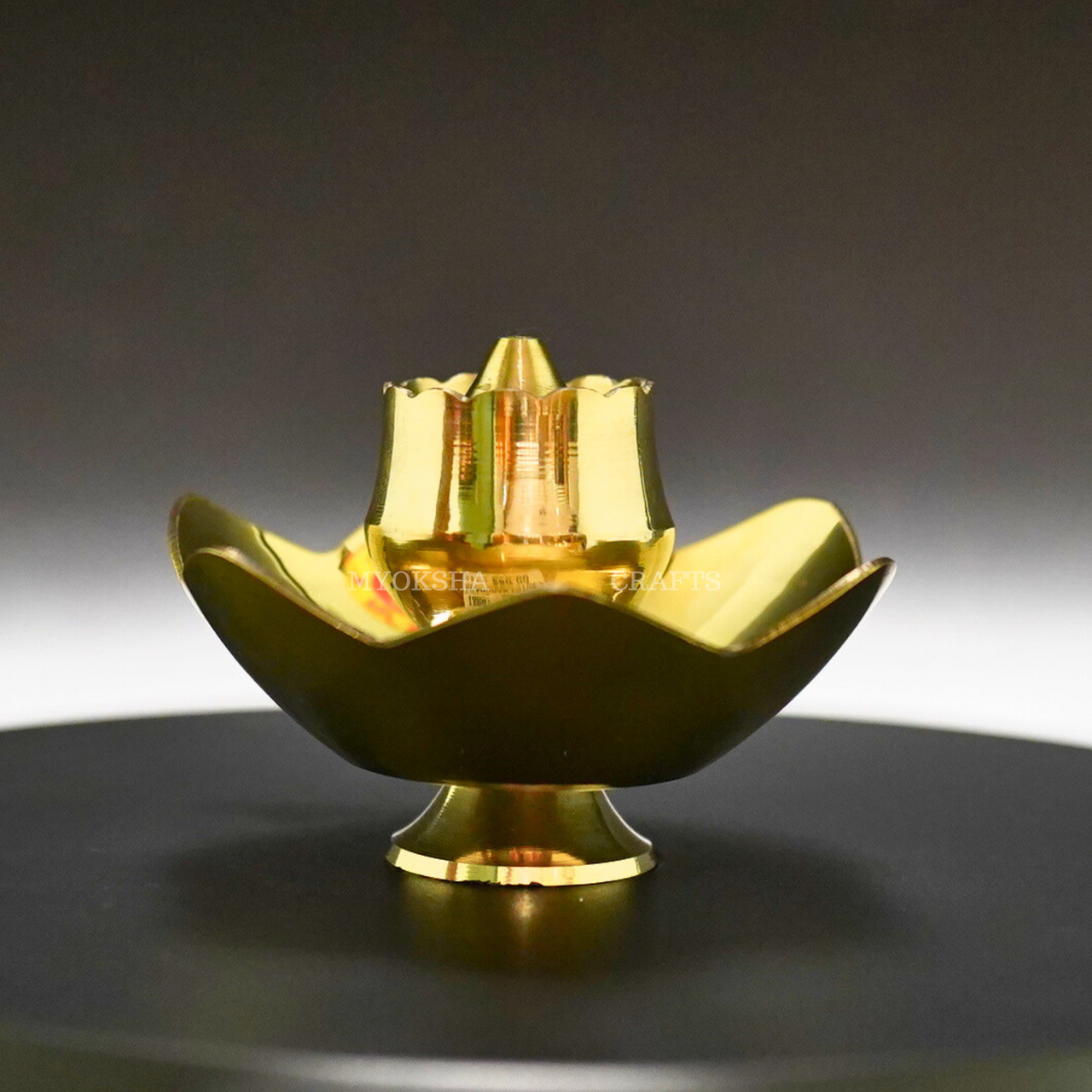 Brass Lotus Agarbatti Stand - Divine Fragrance and Serenity for Homes - 1