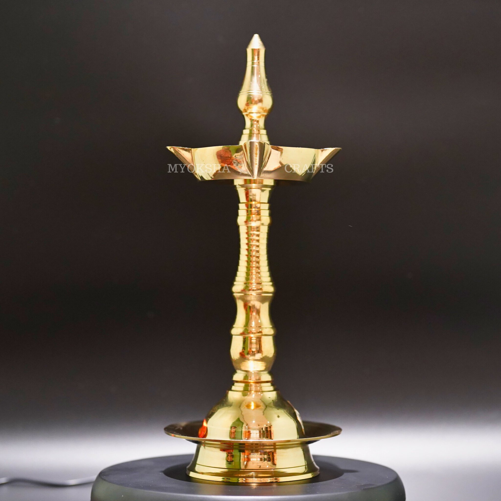 Kerala Brass Deepa 14": Exquisite Tradition Illuminated for Celebrations - 1