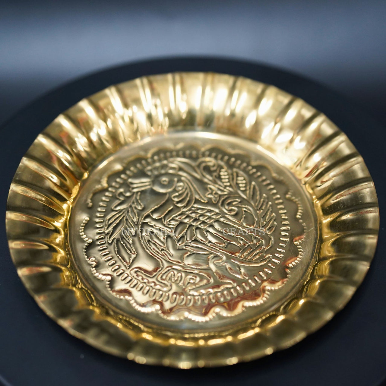 Brass Naxi Plate Aarthi: Embrace Sacred Rituals and Devotion - 1
