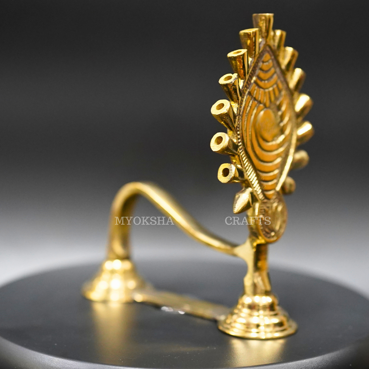 Brass Shankh Aarthi: Embrace Serenity in Pooja Rituals - 1