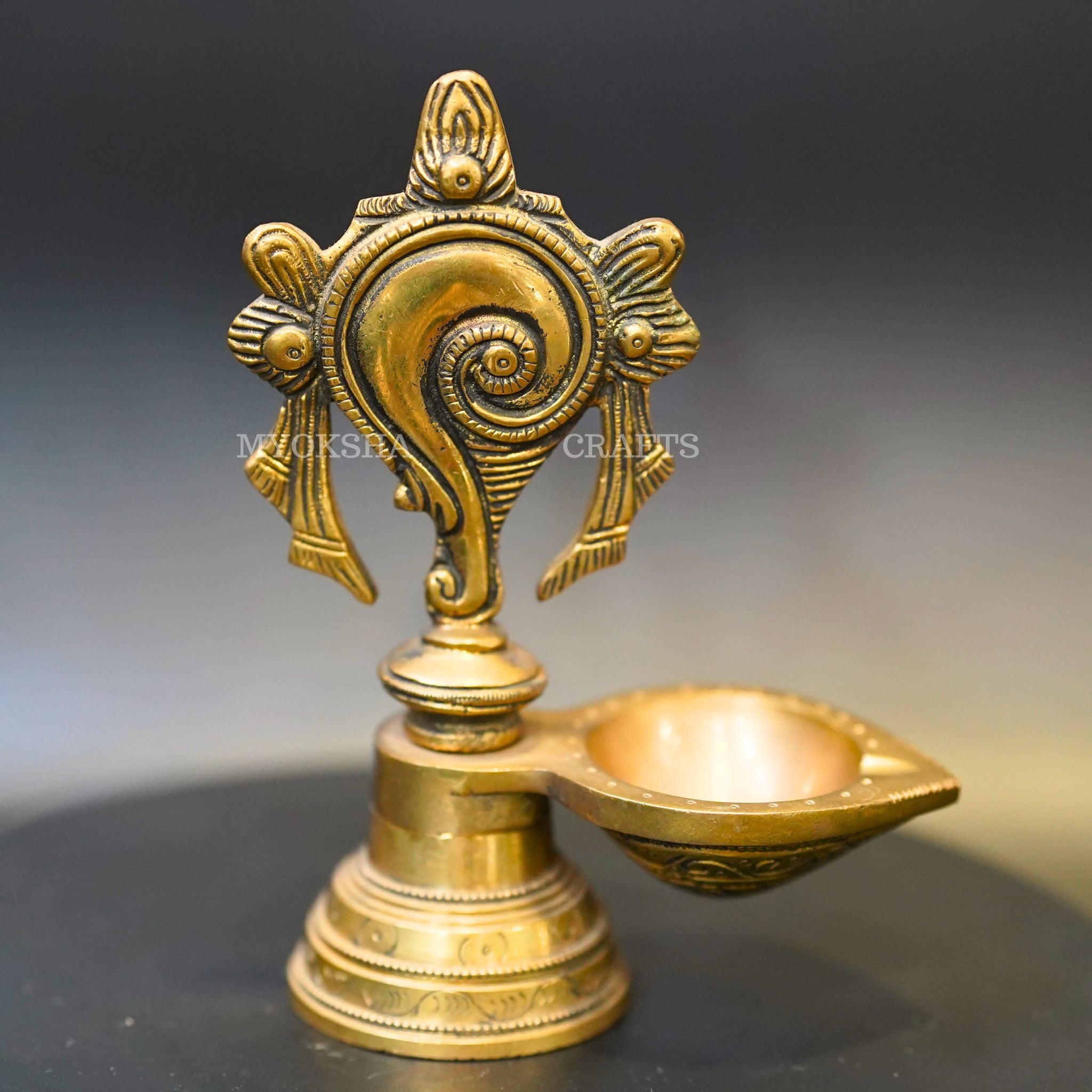 Brass Shankh Diya - 1