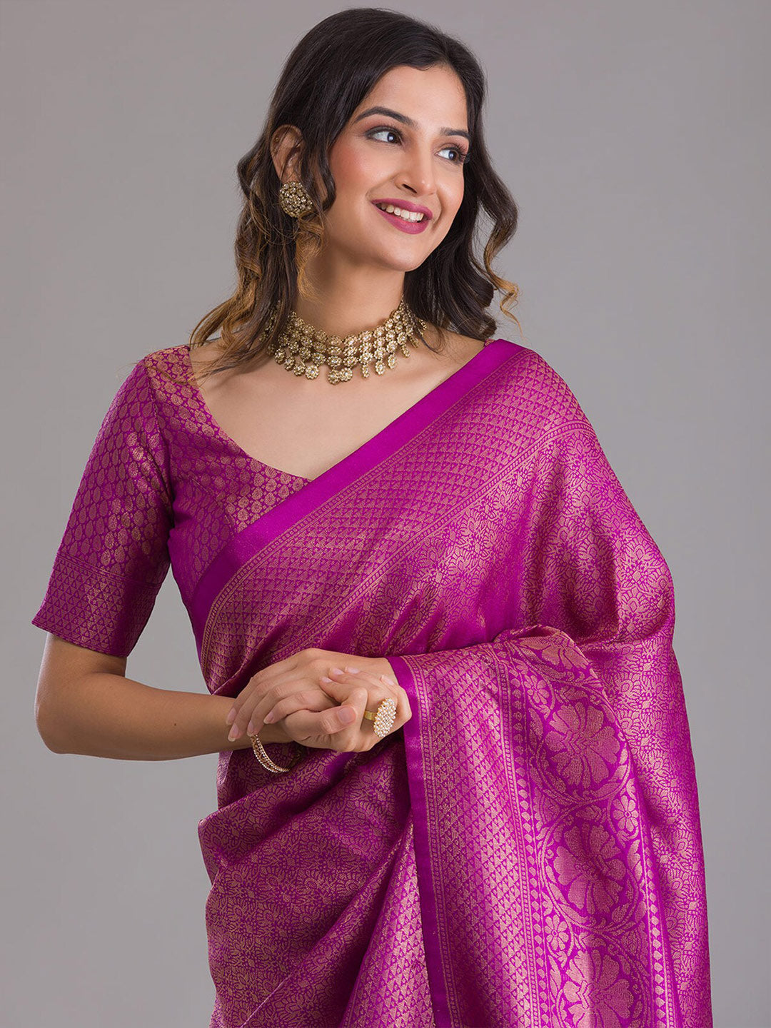 Koskii Purple & Gold-Toned Woven Design Zari Saree - Distacart