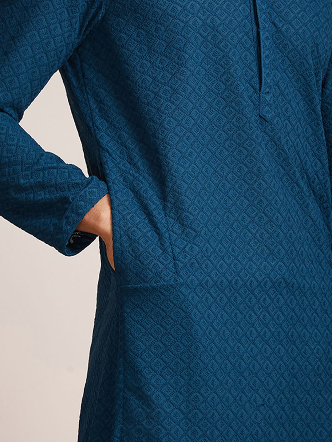 Manyavar Men Mandarin Collar Kurta with Pyjamas - Distacart