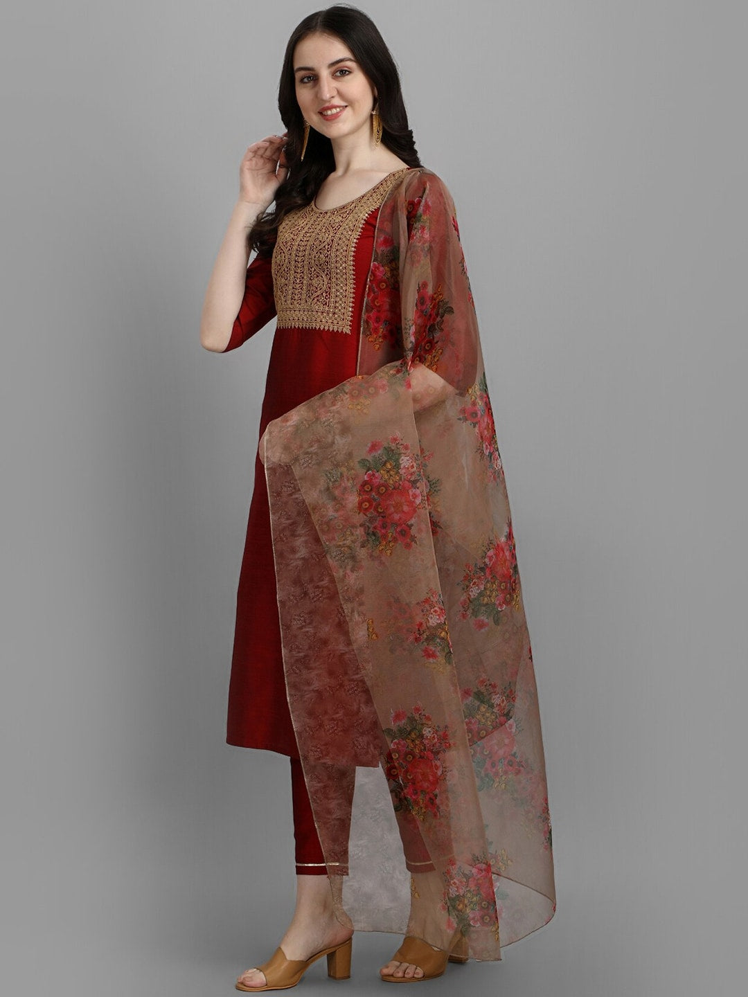 Kalini Ethnic Motifs Yoke Design Regular Thread Work Kurta with Trousers & With Dupatta - Distacart