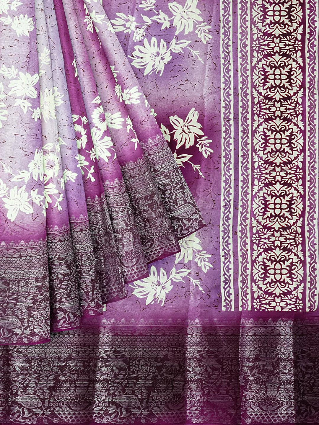 Kalamandir Floral Printed Zari Saree - Distacart