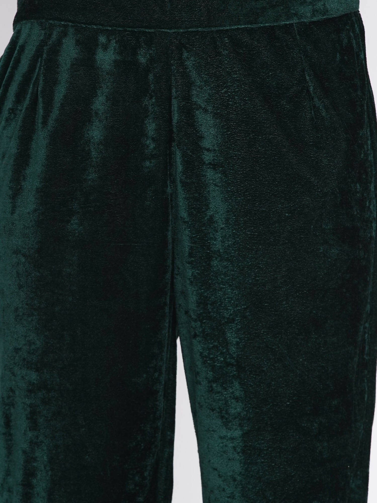 Women Republic Green Velvet Embroidered Kurta With Pant - Distacart