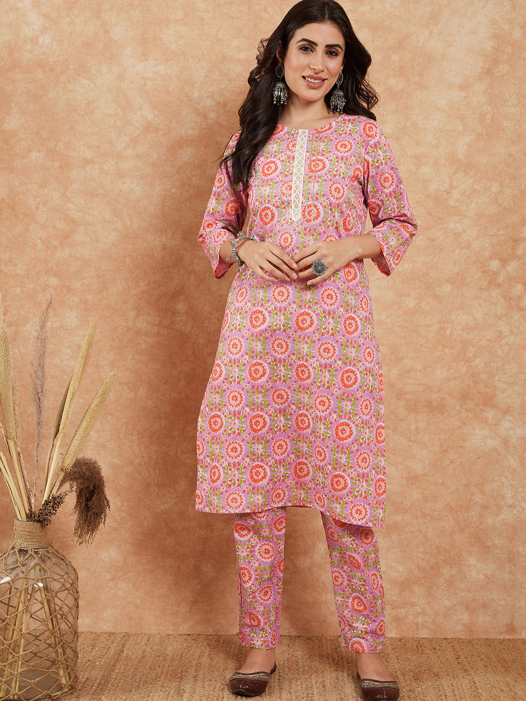 InWeave Women's Mauve Floral Jaal Gota Work Straight Kurta Pant Set - Distacart
