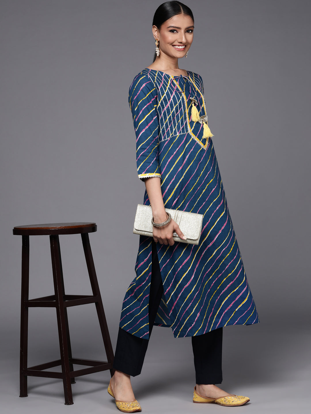 Varanga Blue Cotton Printed Straight Kurta With Lace Detailings - Distacart