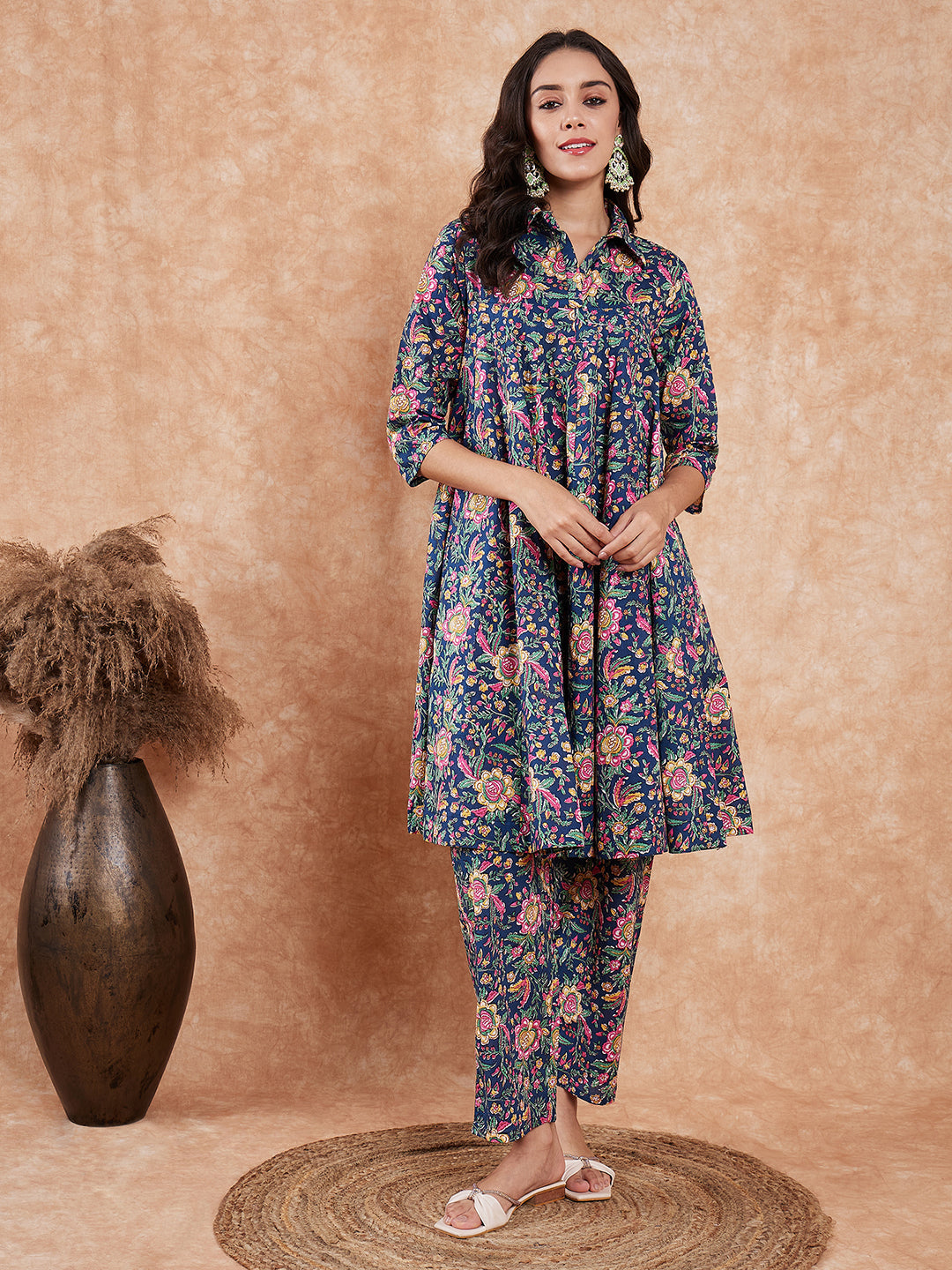 InWeave Women's Blue Green Pink Floral Print Flared Kurta Pant Set - Distacart