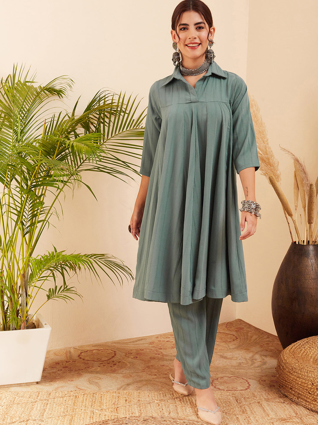 InWeave Women's Light Mint Collared Neck Flared Kurta Pant Set - Distacart