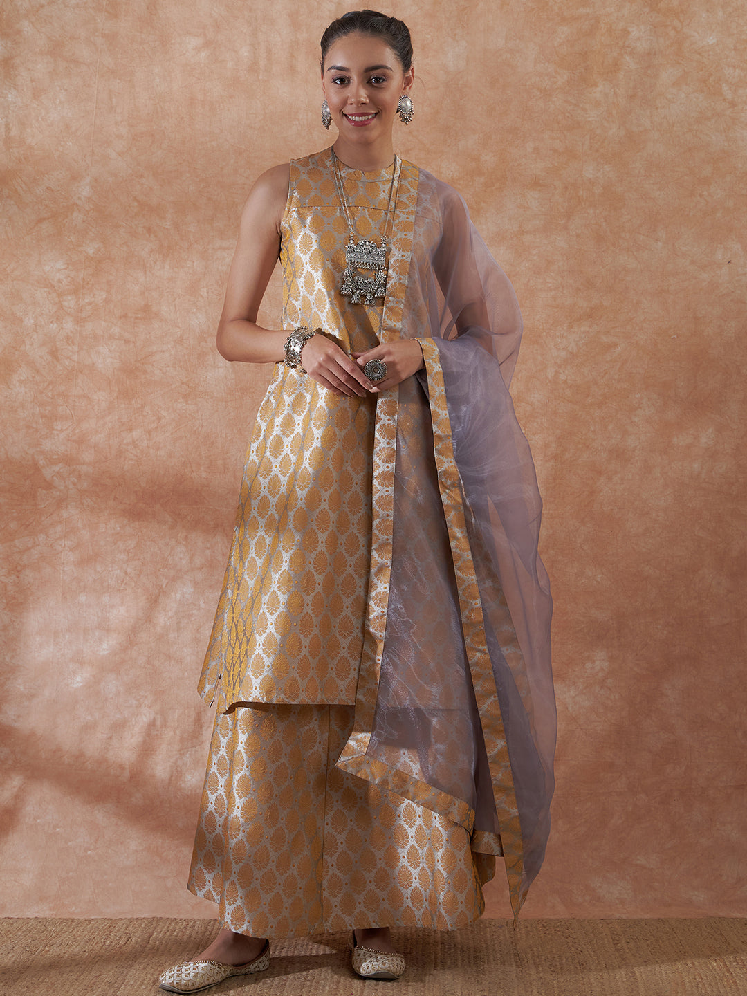 InWeave Women's Light Grey Jacquard Halter Kurta Set W Grey Or Dupatta - Distacart