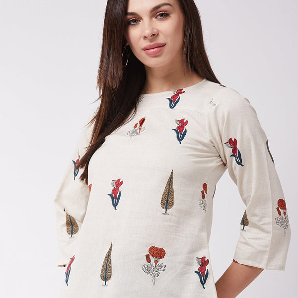 InWeave Women's Muria Groovy Top - Distacart