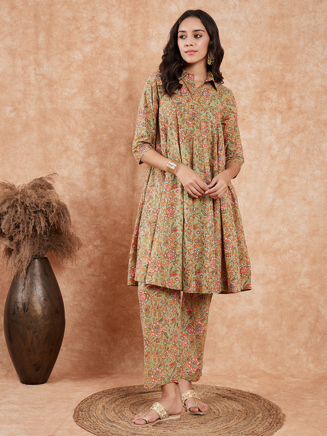 InWeave Women's Pear Green Orange Floral Print Flared Kurta Pant Set - Distacart
