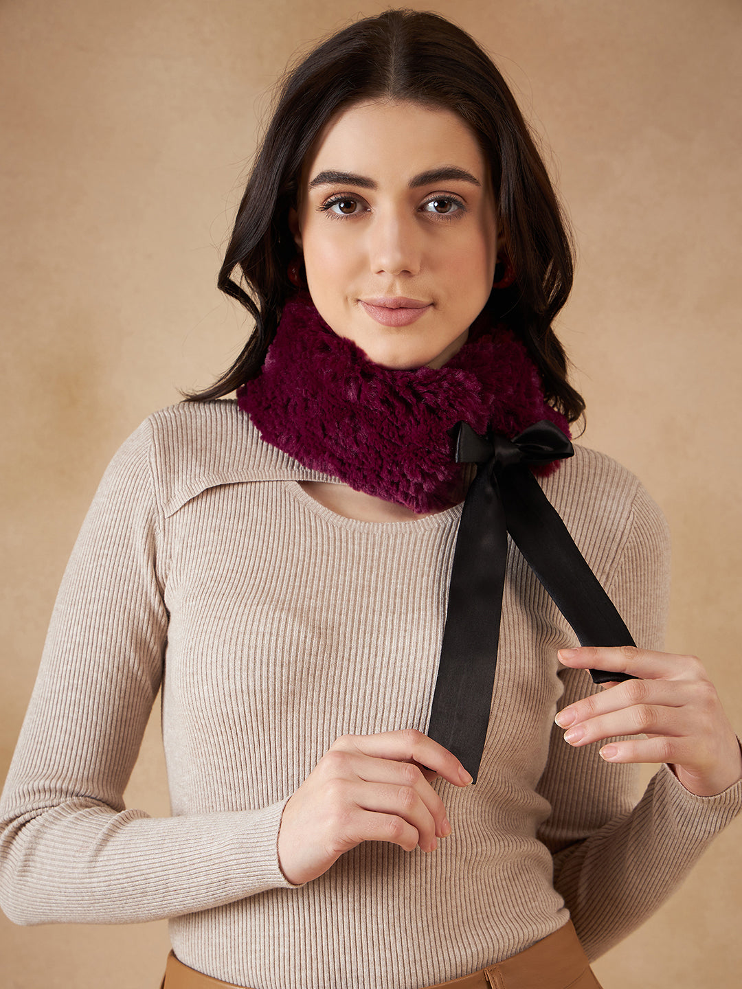 InWeave Women's Burgundy Fur Neckpiece - Distacart
