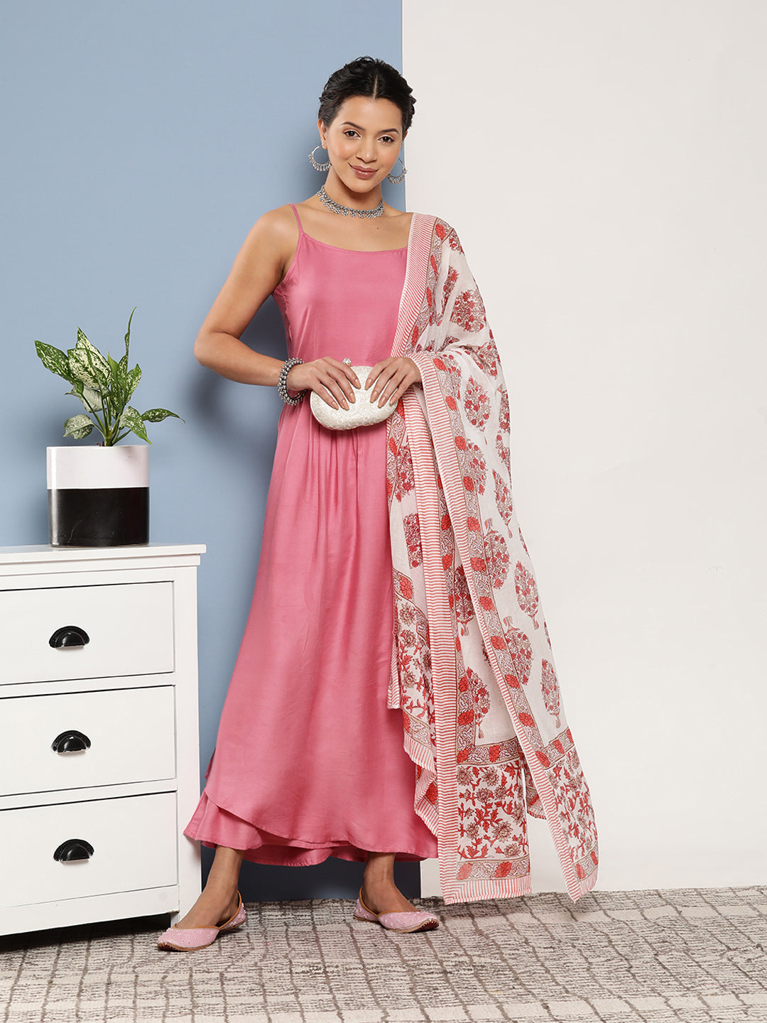 InWeave Women's Light Pink Ray Strappy Set With Red Big Floral Cotton Dupatta - Distacart