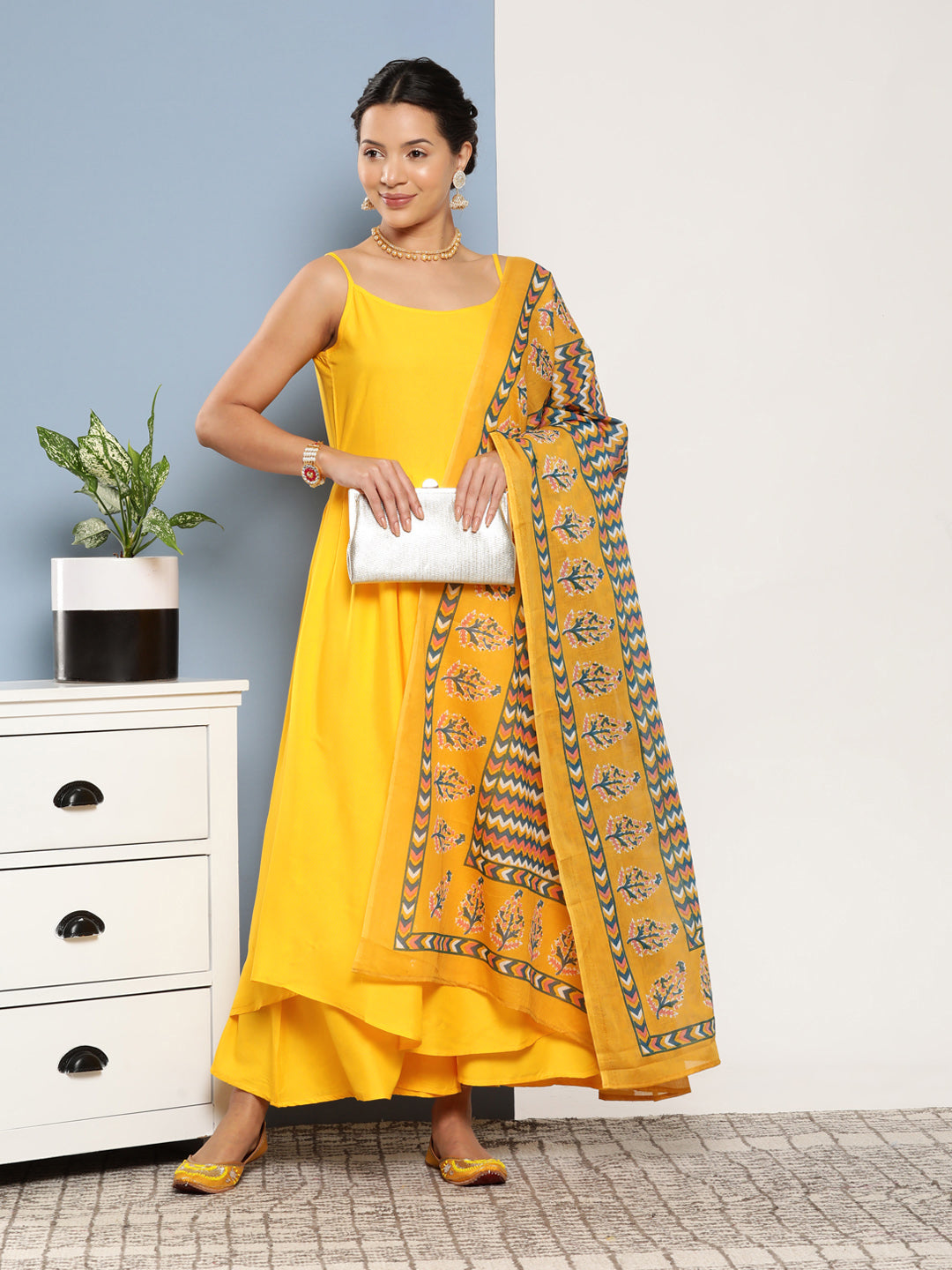 InWeave Women's Yellow Ray Strappy Kurta Set With Yellow Zig Zag Cotton Dupatta - Distacart