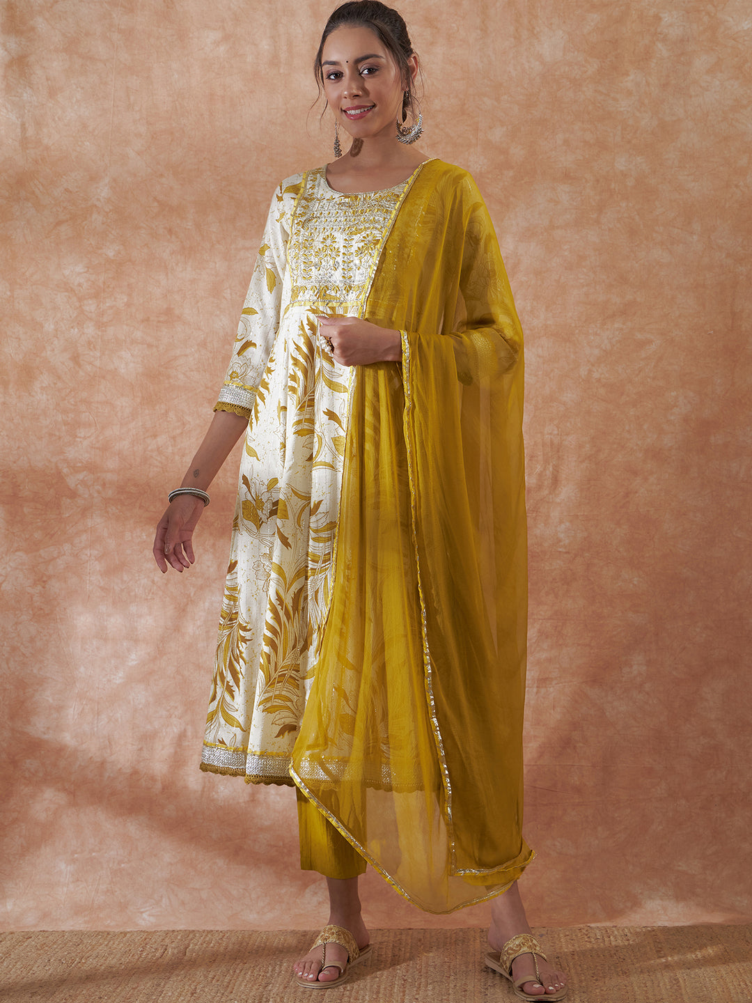 InWeave Women's White Mustard Lurex Leaf Print Patch Gota Kurta Set W Mustard Dupatta - Distacart
