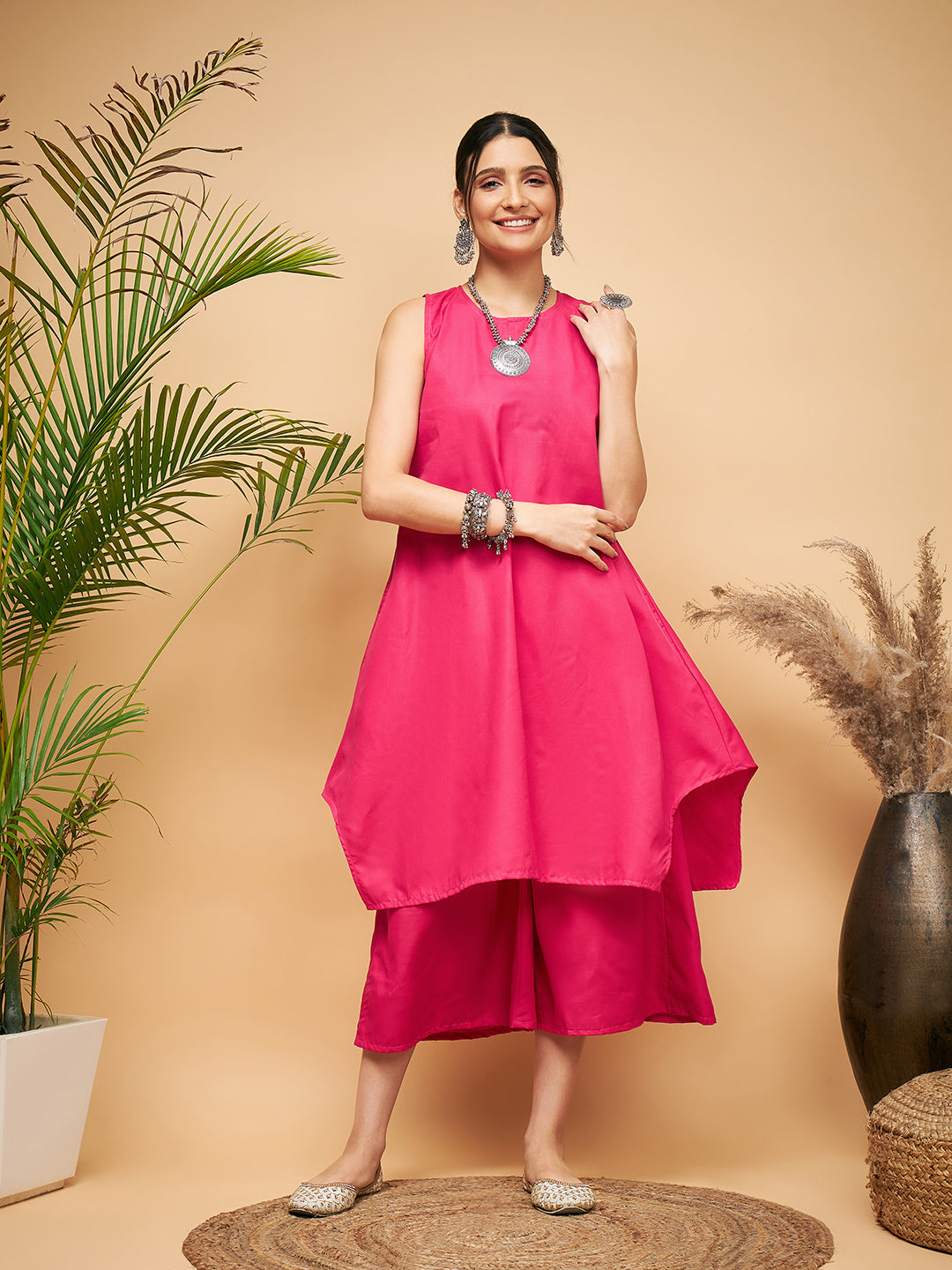 InWeave Women's Fuchsia Short Kurta Palazzo Set - Distacart