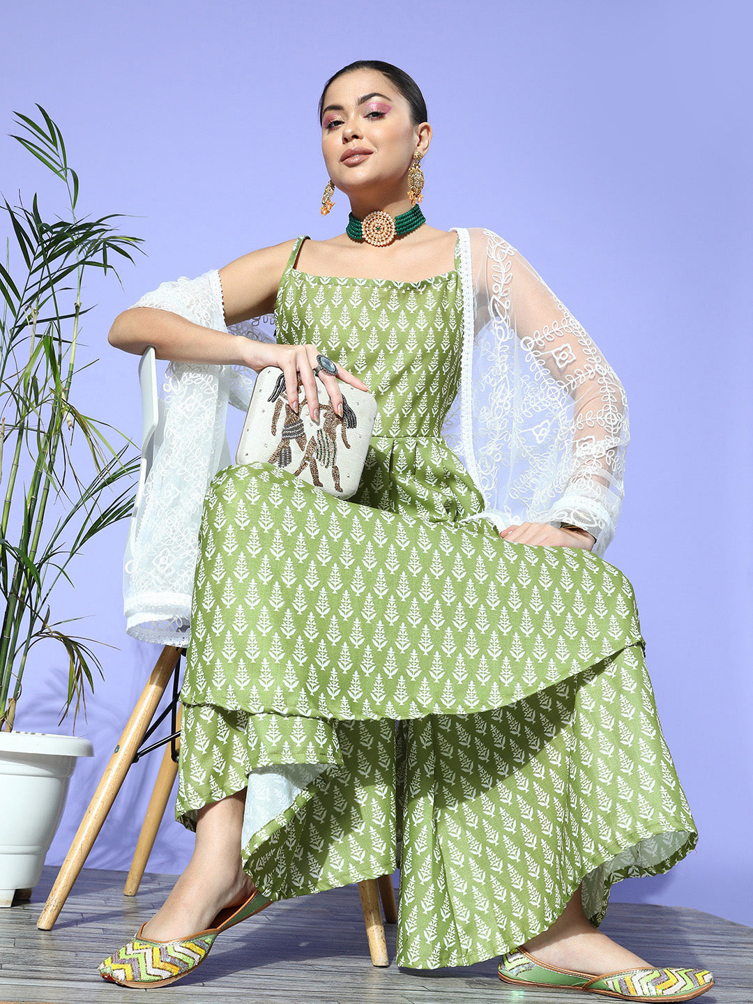 InWeave Women's Green Small Boota Print Strappy Set With Dupatta - Distacart