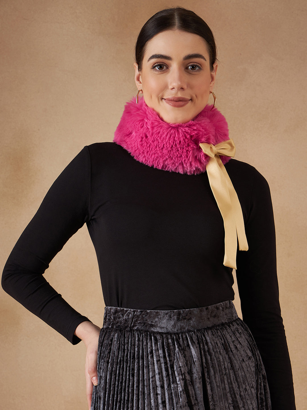 InWeave Women's Light Pink Fur Neckpiece - Distacart