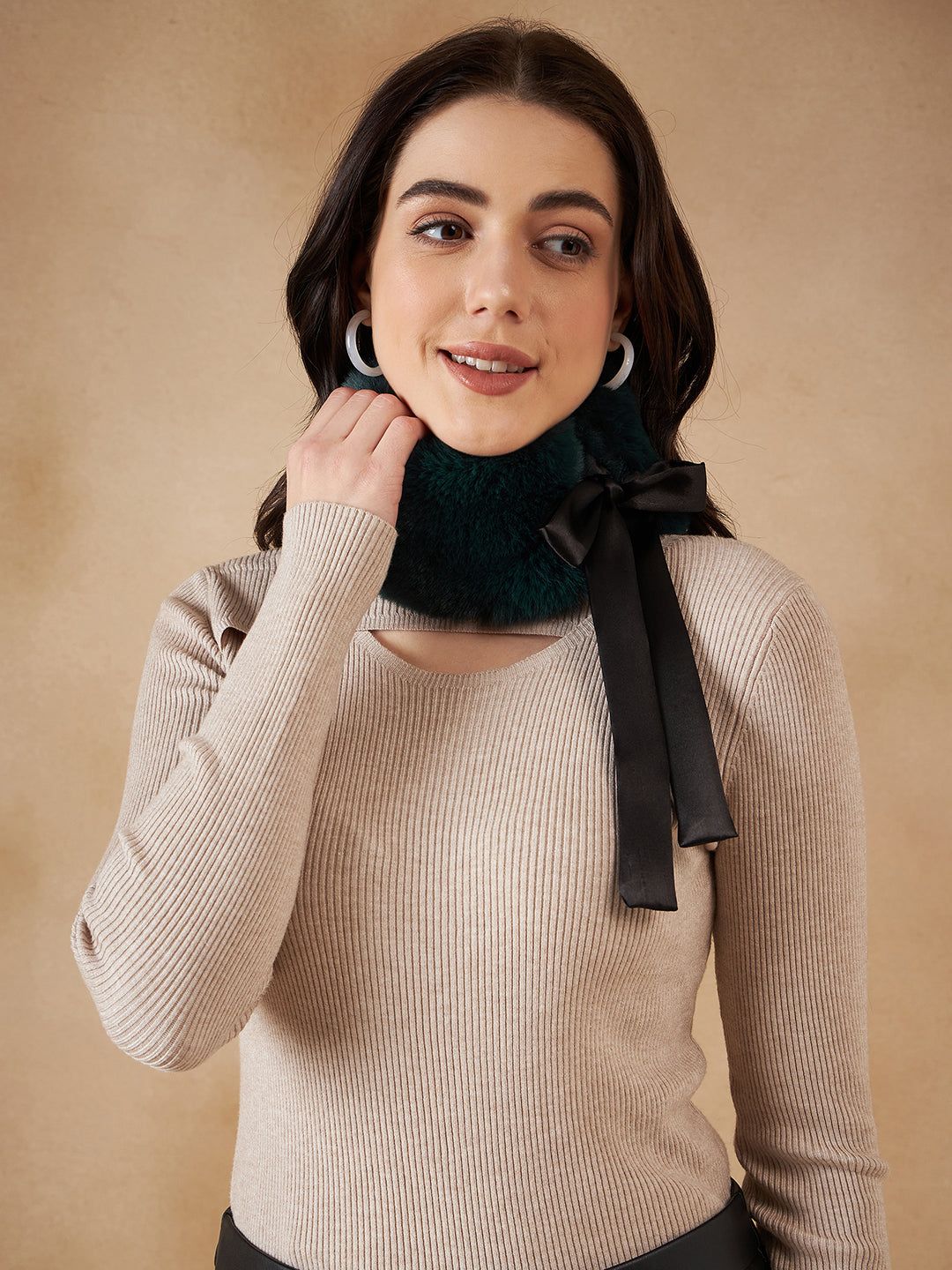 InWeave Women's Dark Teal Fur Neckpiece - Distacart