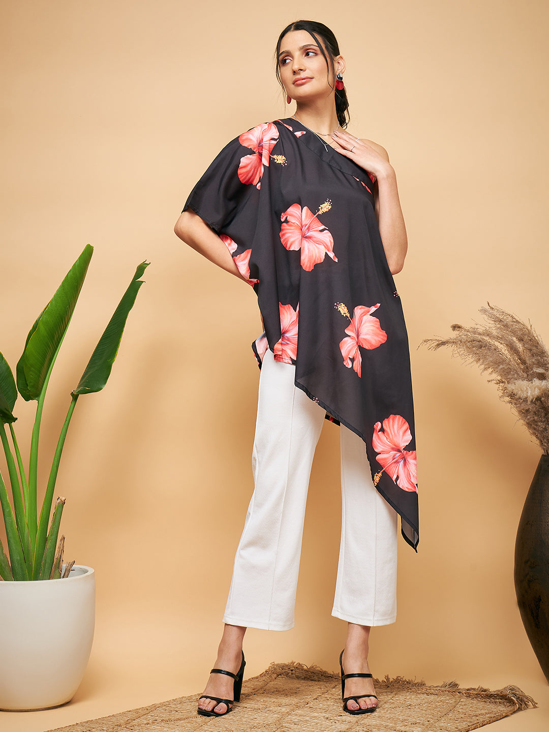 InWeave Women's Black Red Big Flower One Shoulder Kurta - Distacart