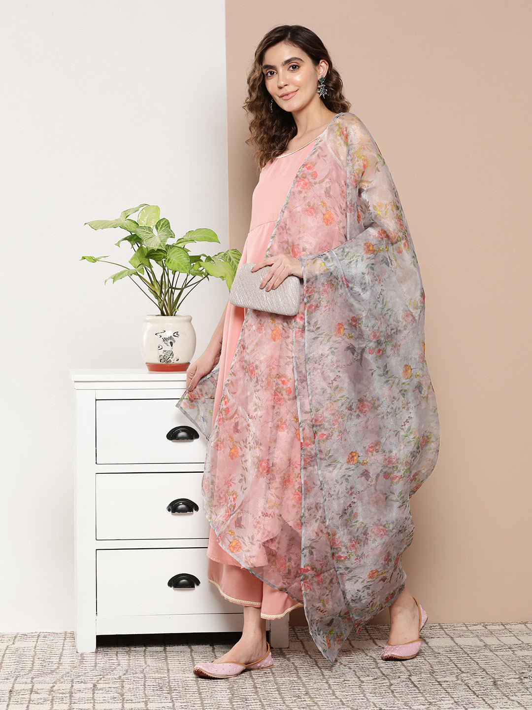 InWeave Women's Light Pink Cr Strappy Set With White Organza Dupatta - Distacart