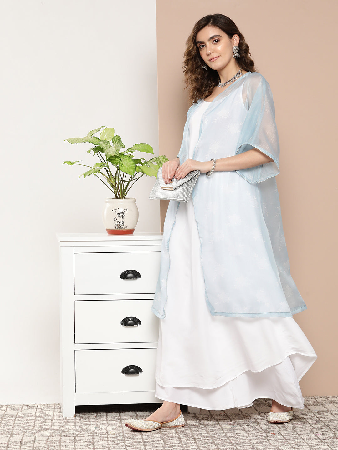 InWeave Women's Cream Strappy With Blue White Chintz Organza Cape - Distacart