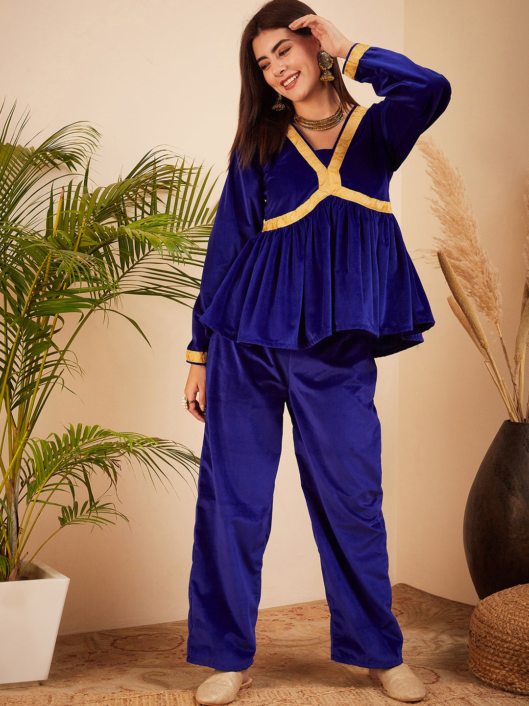 InWeave Women's Royal Blue Mughal Shaan Style Velvet Short Kurta Set - Distacart