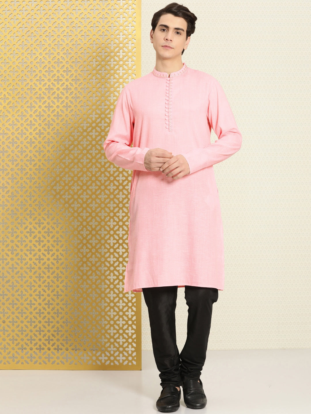House of Pataudi Men Solid Thread Work Jashn Kurta - Distacart
