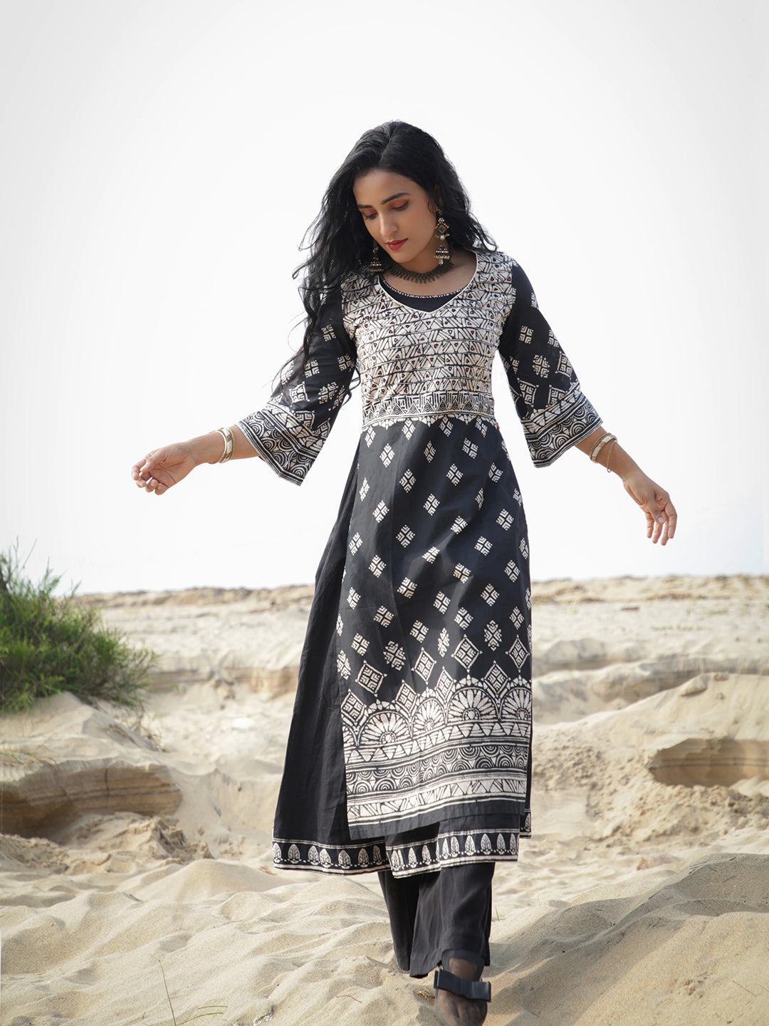 Biba Women Black & White Pure Cotton Geometric Printed Layered Kurta - Distacart