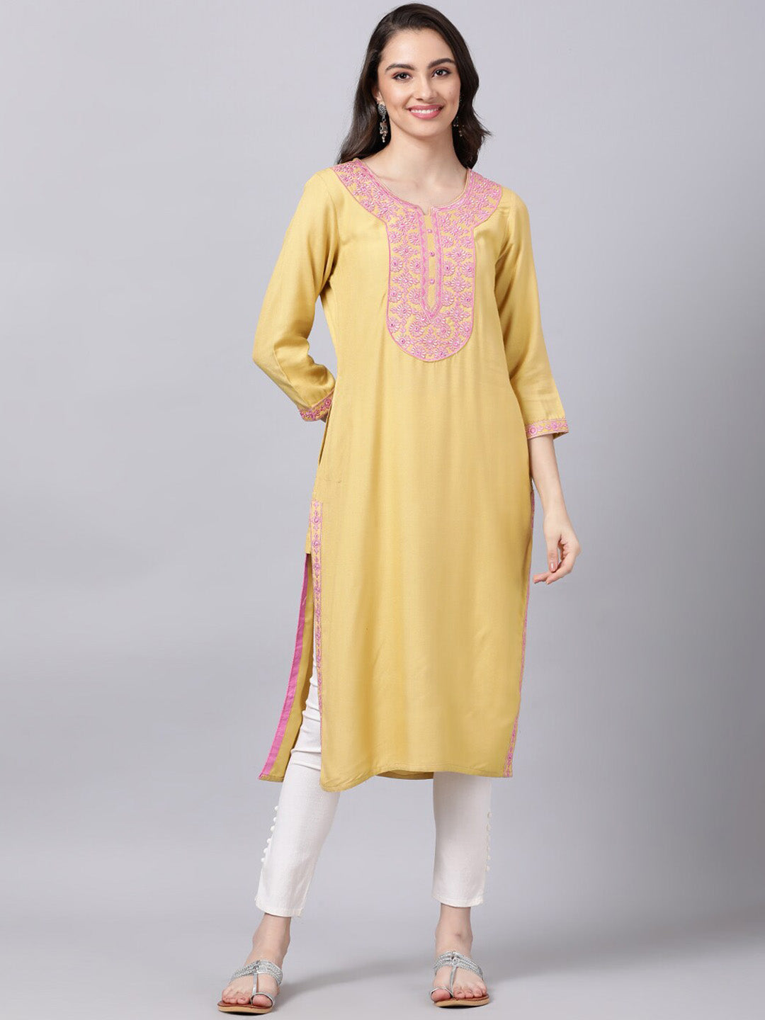 Souchii Women Blue Floral Yoke Design Grandeur & Majestic Artwork Kurta - Distacart