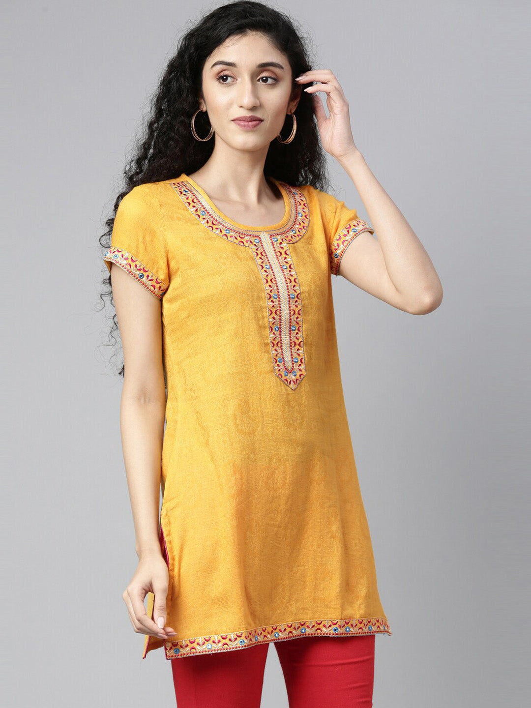 Souchii Women Yellow Embroidered Thread Work Kaftan Kurta - Distacart