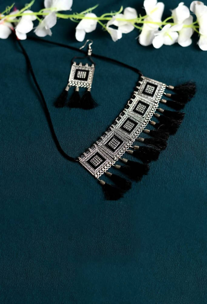 Tehzeeb Creations Oxidised Necklace And Earrings With Thread Design
