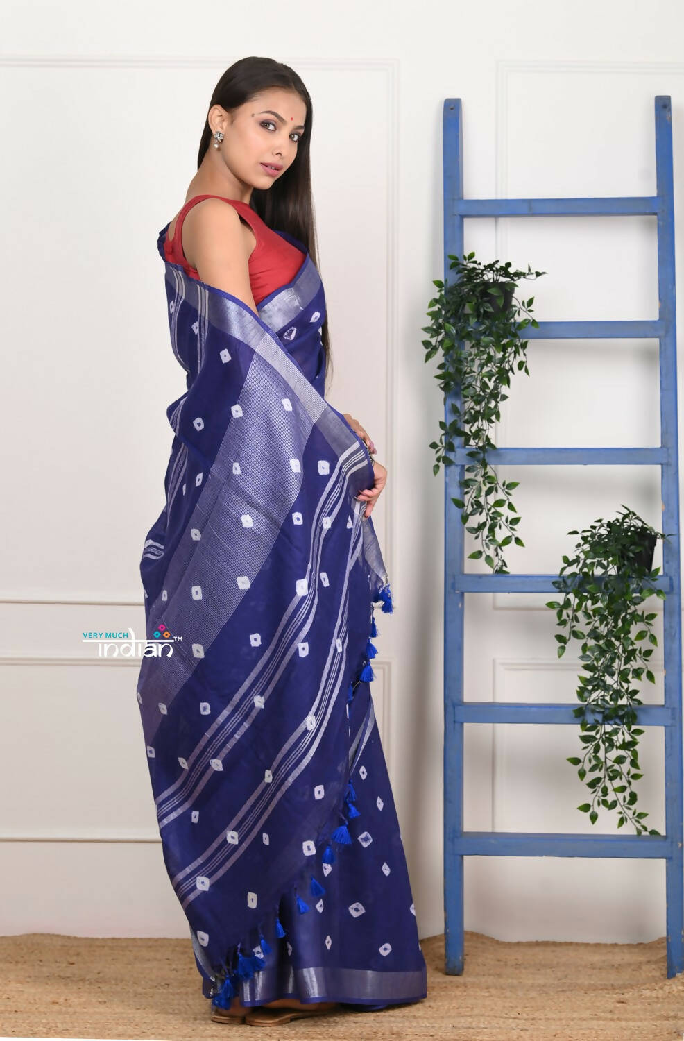 Very Much Indian Handmade Tie And Dye Cotton Saree By Women Weavers - Indigo Blue - Distacart