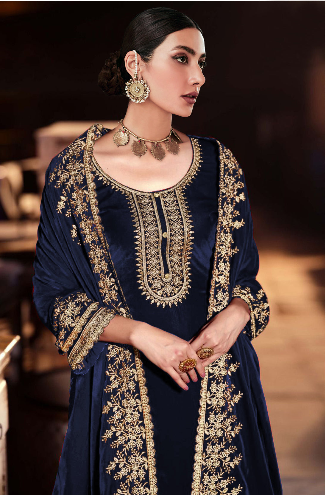 Lorenvalley Fashion Women Blue Velvet Embroidered Salwar Suit Material - Distacart