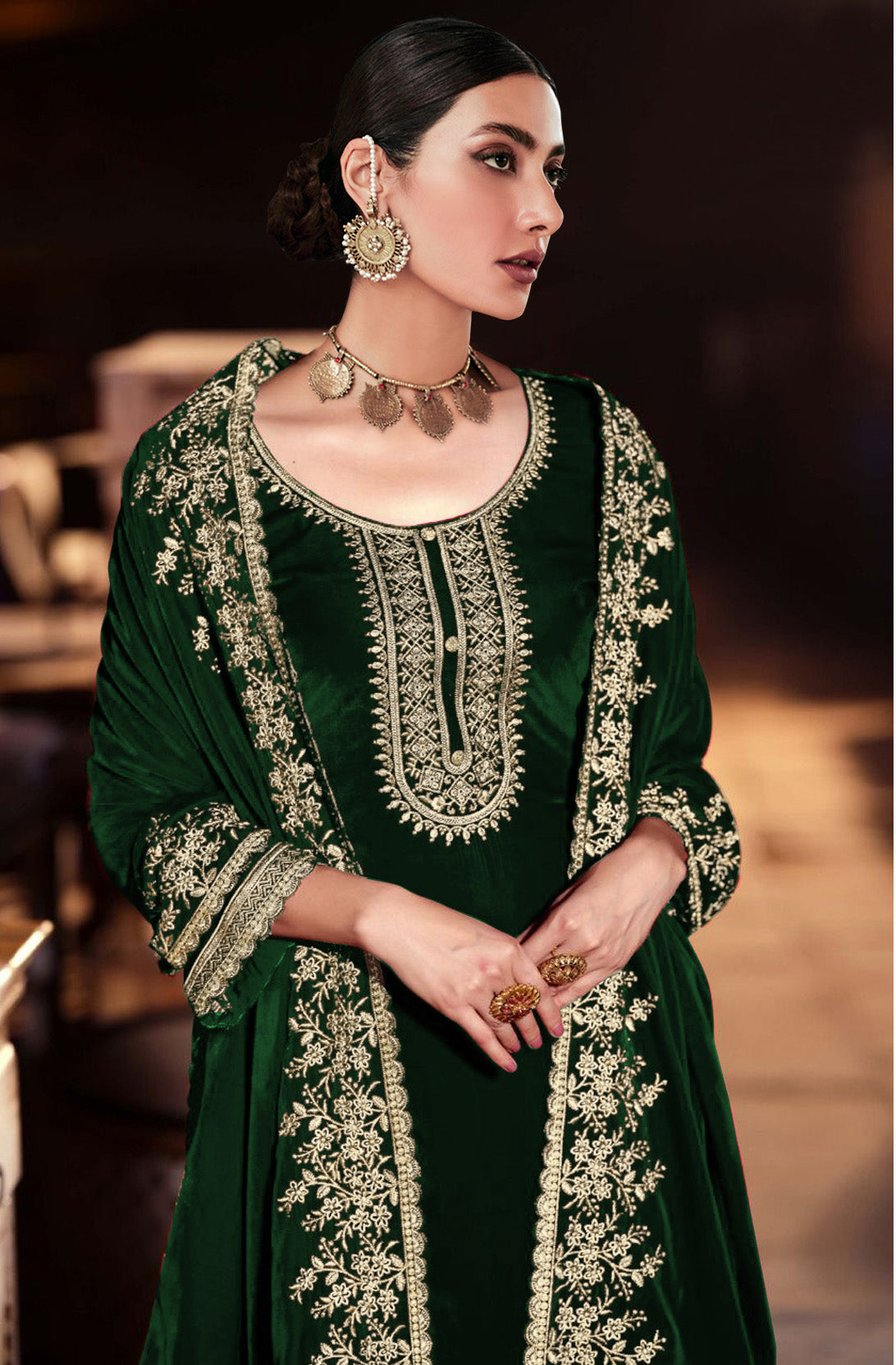 Lorenvalley Fashion Women Green Velvet Embroidered Salwar Suit Material - Distacart