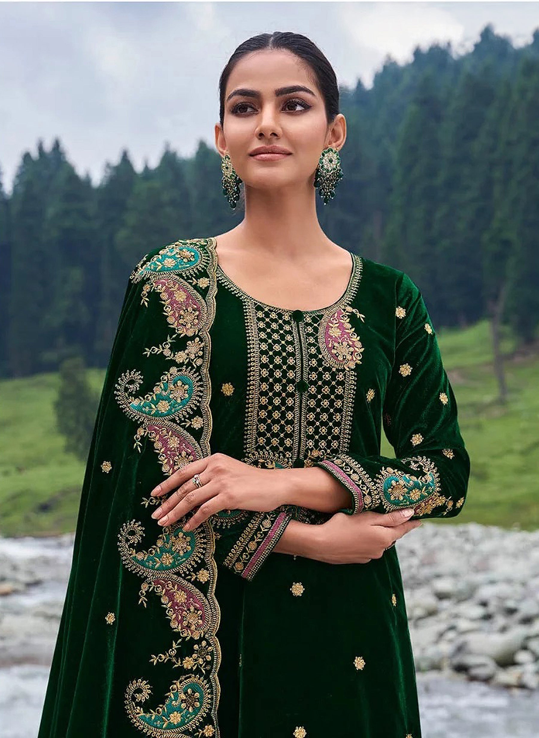 Lorenvalley Fashion Women Green Velvet Embroidered Salwar Suit Material - Distacart