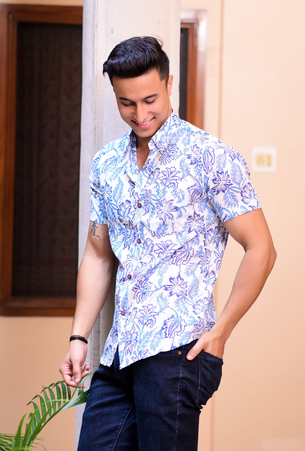Buy NOZ2TOZ Men White Comfort Floral Opaque Printed Casual