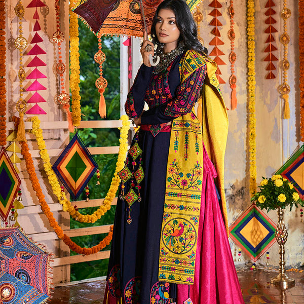 Myra Pink and Navy blue Silk Embroidered Navratri Special Lehenga - Distacart