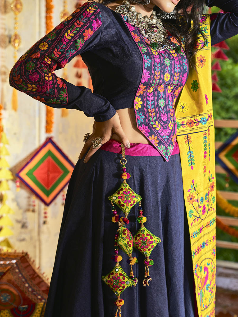 Myra Pink and Navy blue Silk Embroidered Navratri Special Lehenga - Distacart