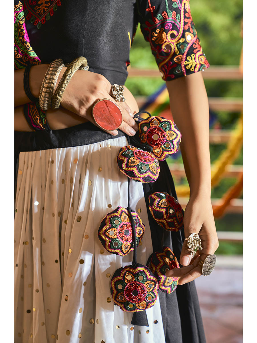 Myra Black and White Maslin Cotton Embroidered Navratri Special Lehenga - Distacart