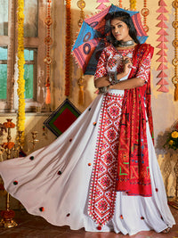Thumbnail for Myra White Maslin Cotton Embroidered Navratri Special Lehenga - Distacart