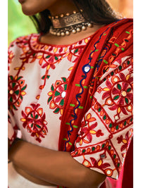 Thumbnail for Myra White Maslin Cotton Embroidered Navratri Special Lehenga - Distacart