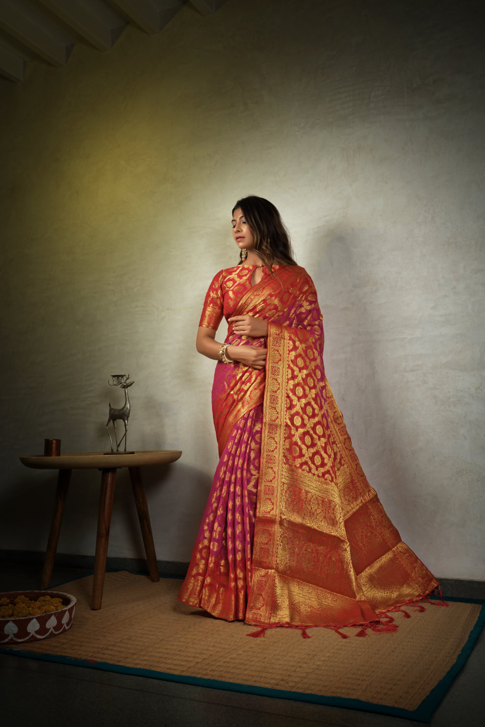 Vardha Magenta Pink Golden Zari Diamond Cross Checks Banarasi Chiffon Saree