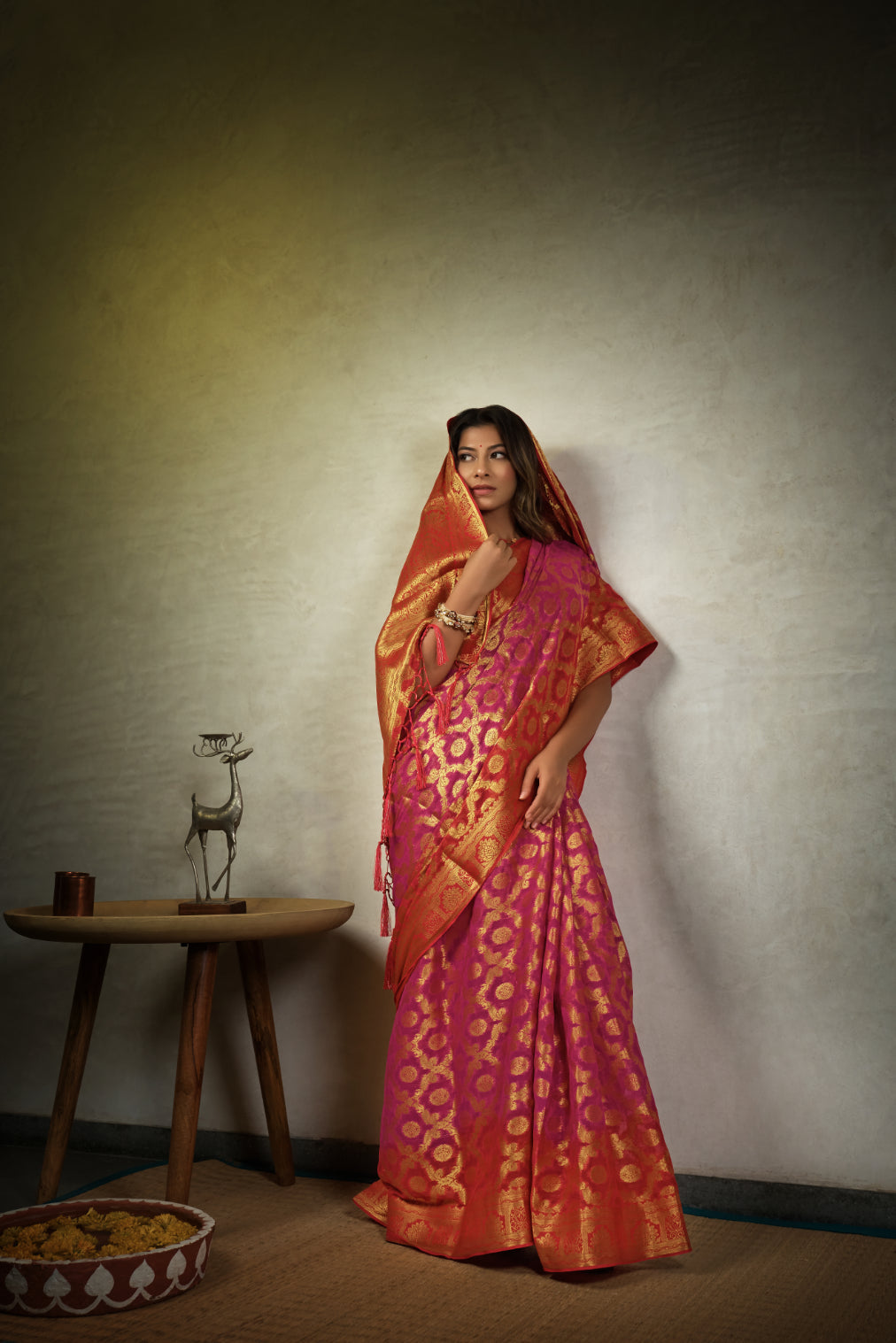 Vardha Magenta Pink Golden Zari Diamond Cross Checks Banarasi Chiffon Saree