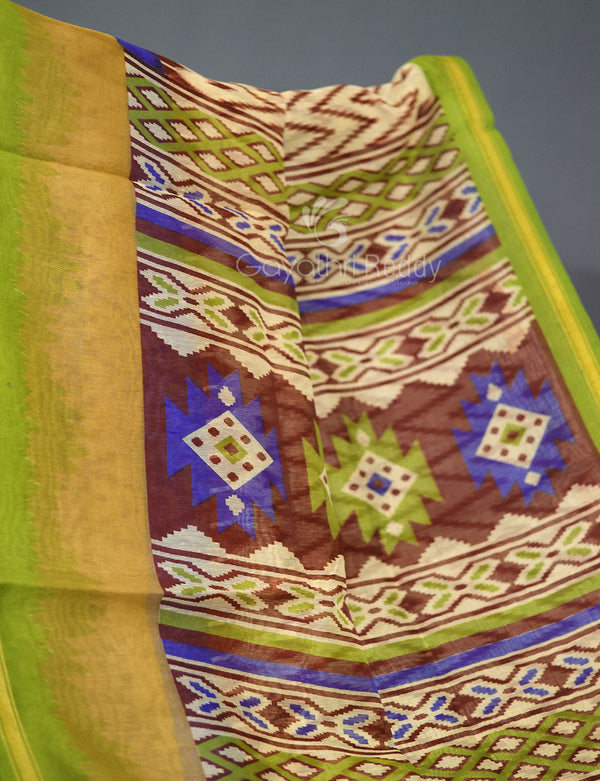 Shades of Cream And Parrot Green Blouse Patola Print Semi Chanderi Saree By Gayathri Reddy Designer Studio - Distacart