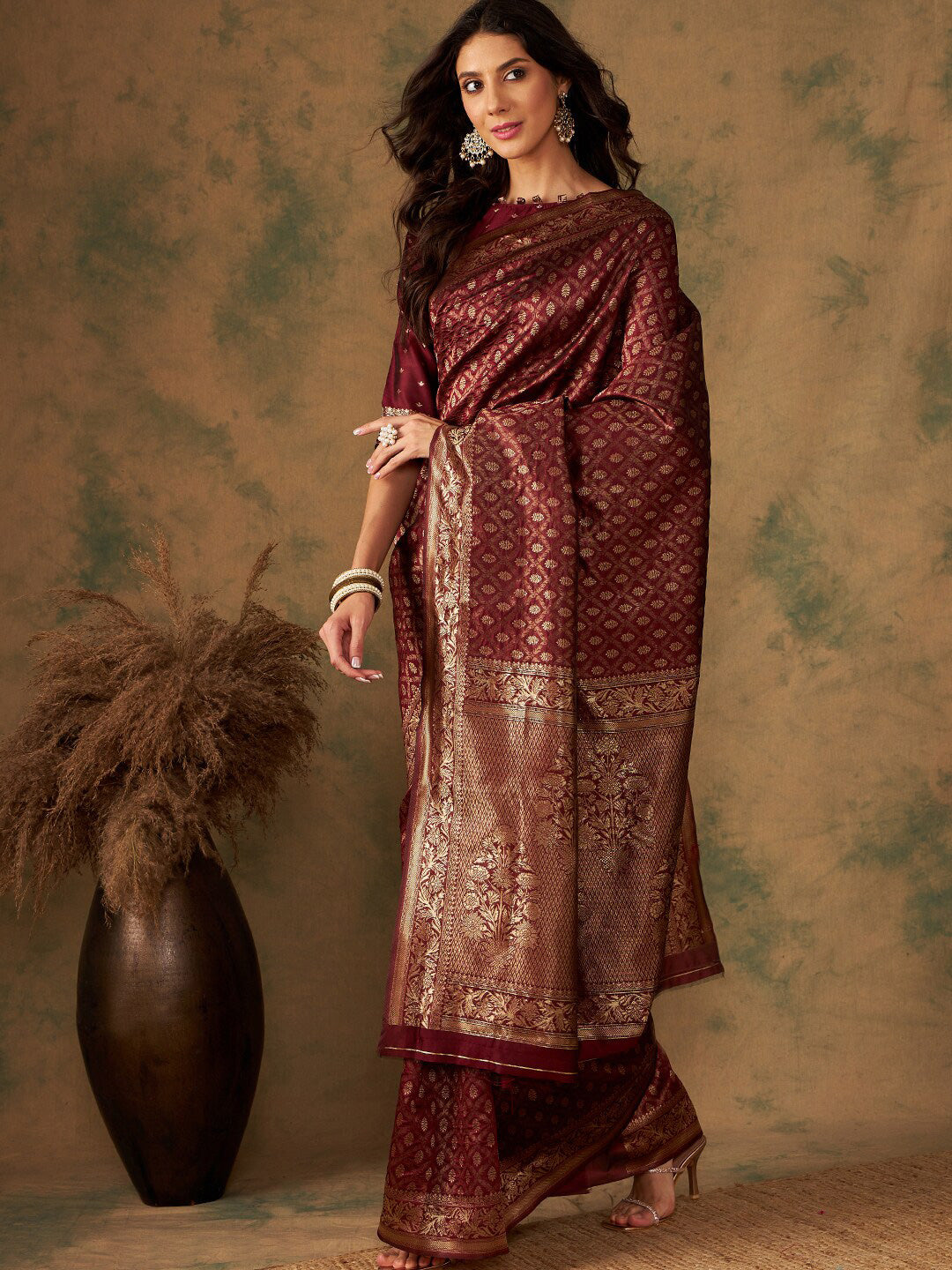 Sangria Woven Design Zari Banarasi Saree - Distacart