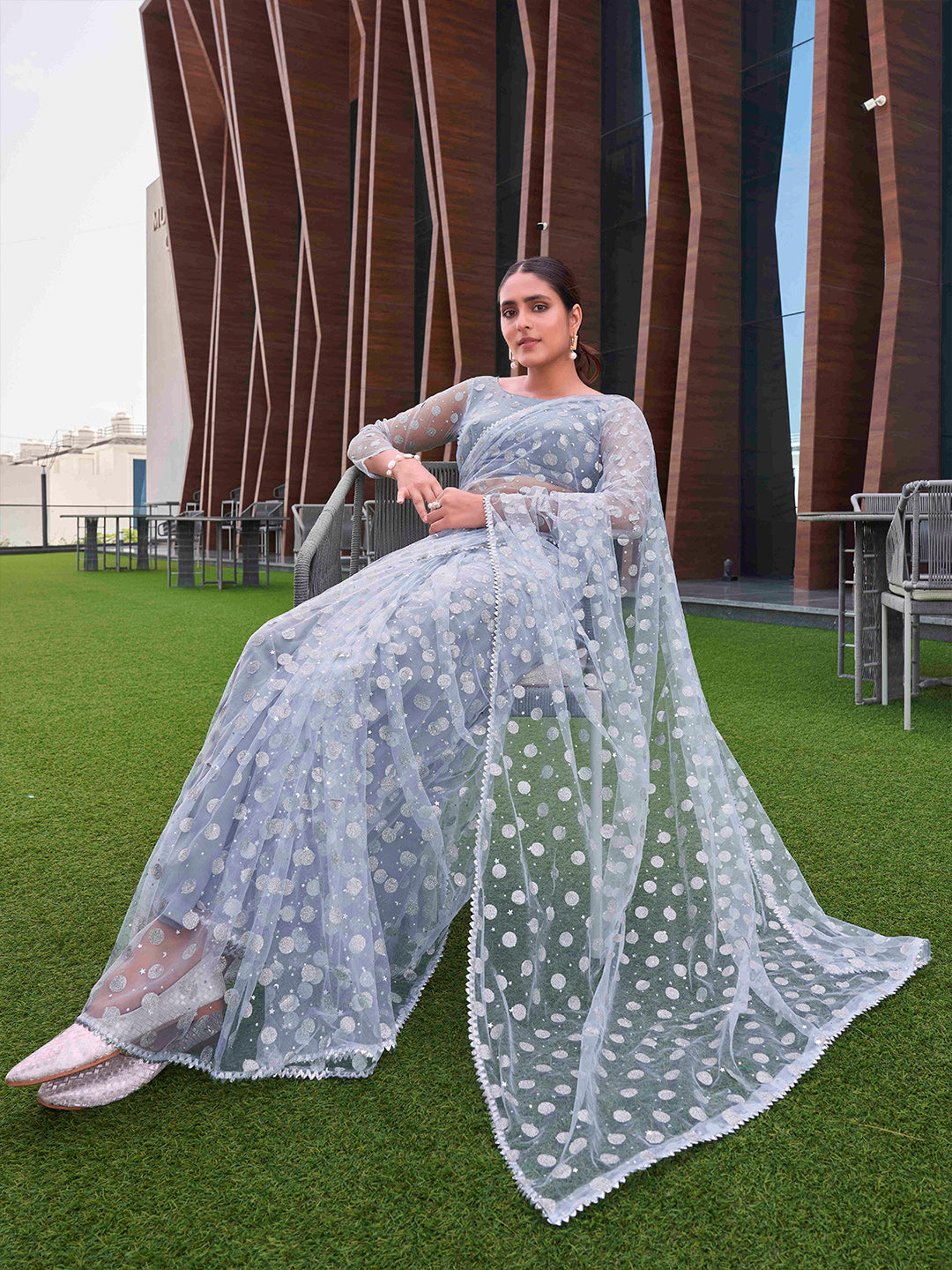 Tikhi Imli Embellished Net Saree - Distacart