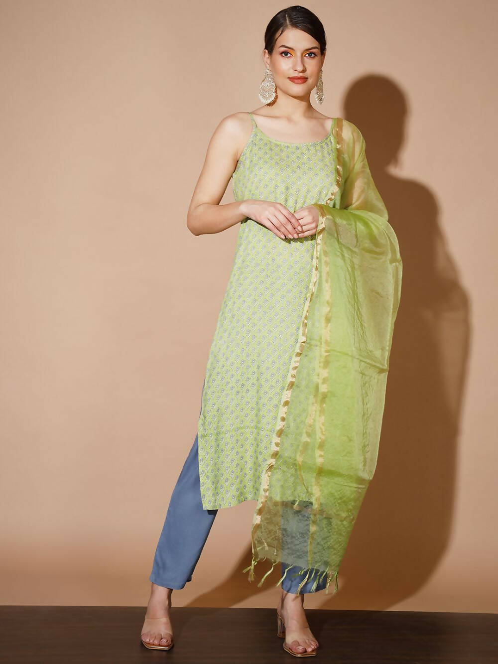 Myshka Women Green Printed Kurta & Trousers With Dupatta - Distacart